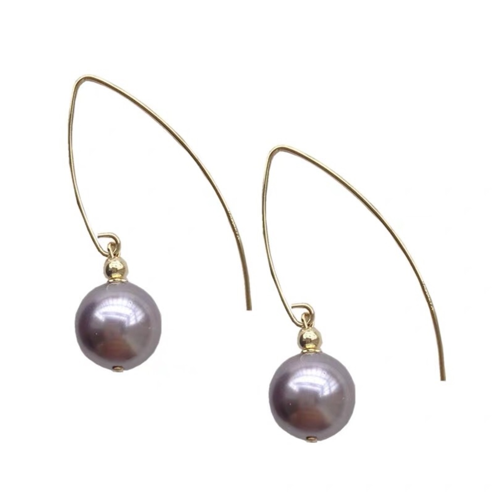 Sold !!!gold plated Austria Purple Pearl Earrings